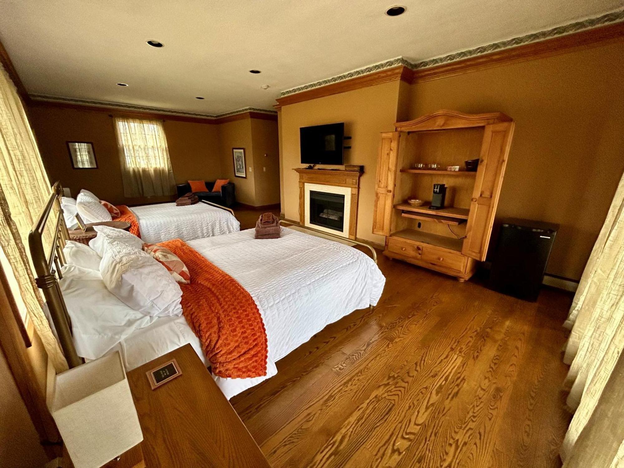 Warner-Concord Farms Bed & Breakfast Geneva Buitenkant foto