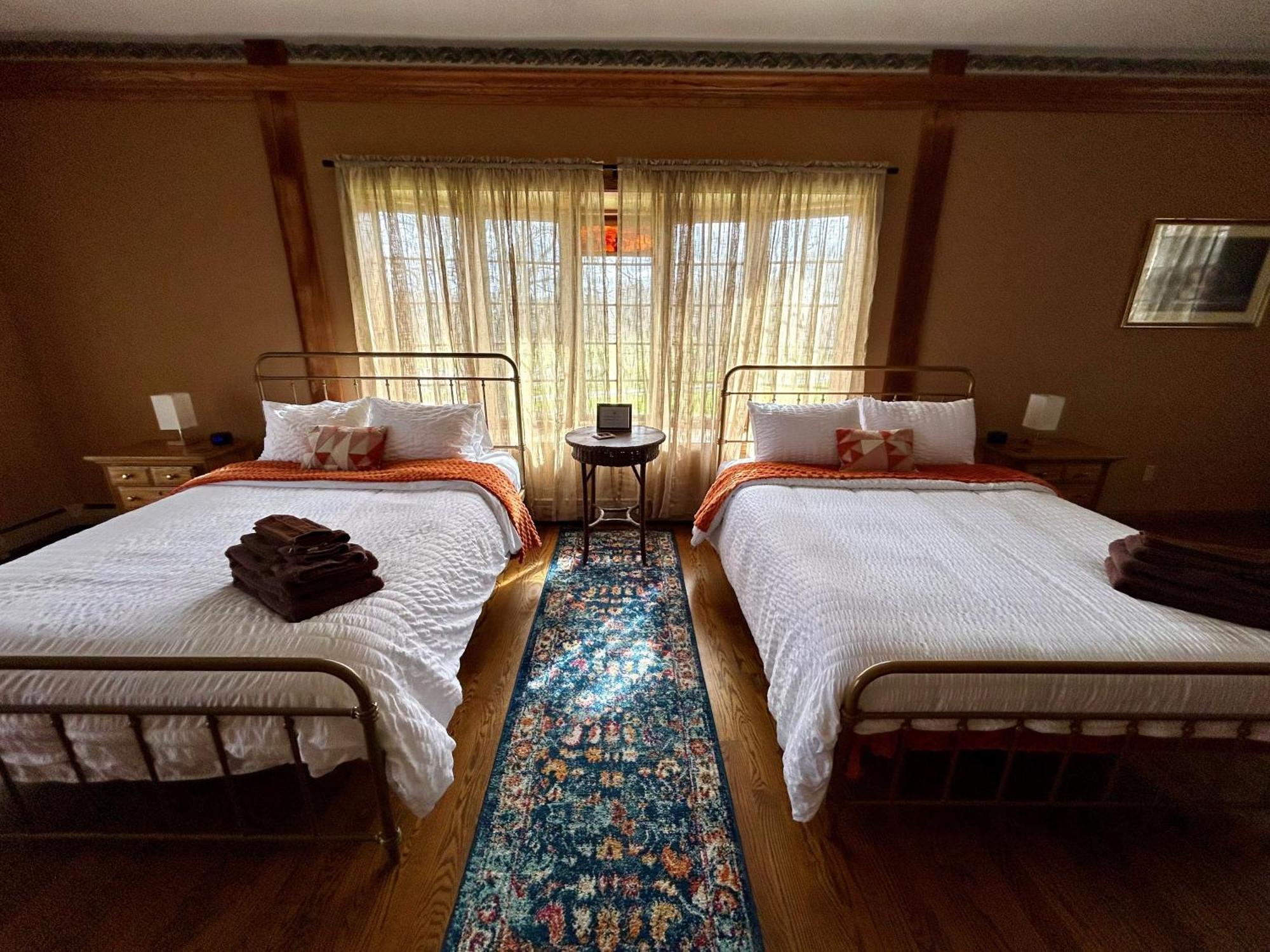 Warner-Concord Farms Bed & Breakfast Geneva Buitenkant foto